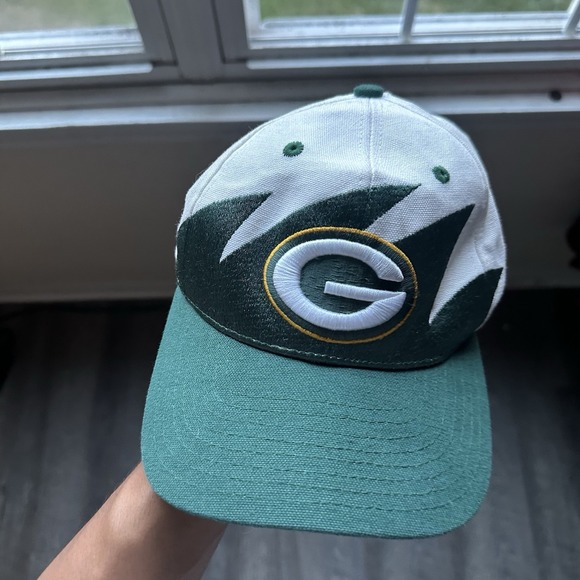 Reebok Other - Green Bay Packers‎ Hat Cap Sharktooth Strapback NFL Vintage 90s Y2K